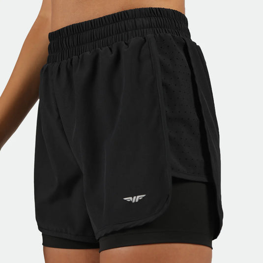 Women Go Beyond Dynamic Shorts 2 in 1