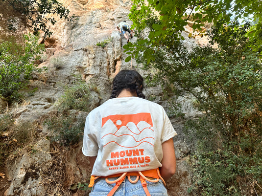 T-Shirt Mount Hummus