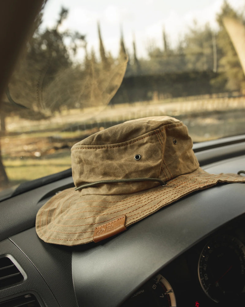 Load image into Gallery viewer, The Safari Hat
