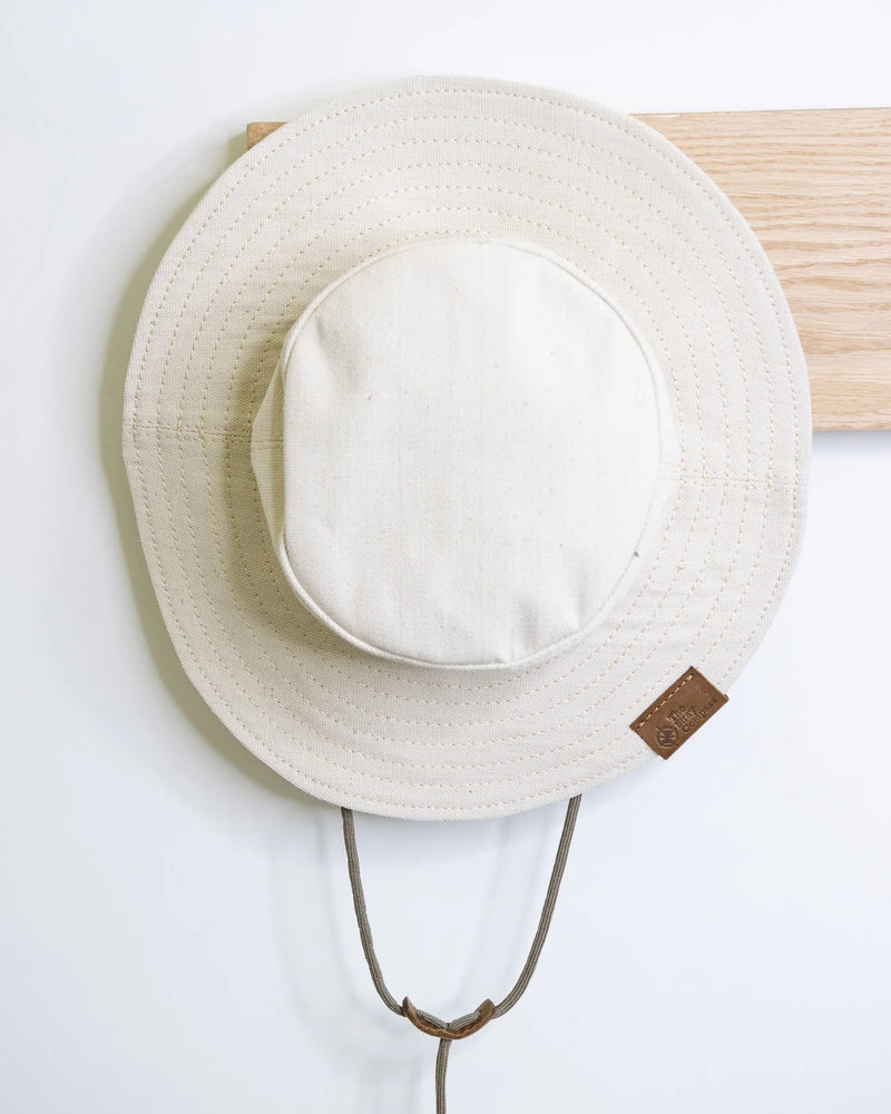 Load image into Gallery viewer, The Safari Hat

